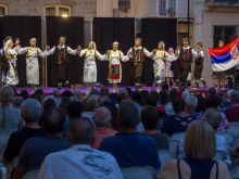 Folklor festivali korosu festivali modern dans festivali Rimini