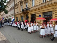 festival Krakov defile